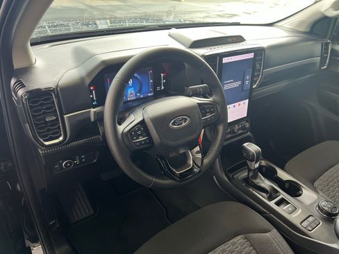 Used 2024 Ford Ranger XLT image 11