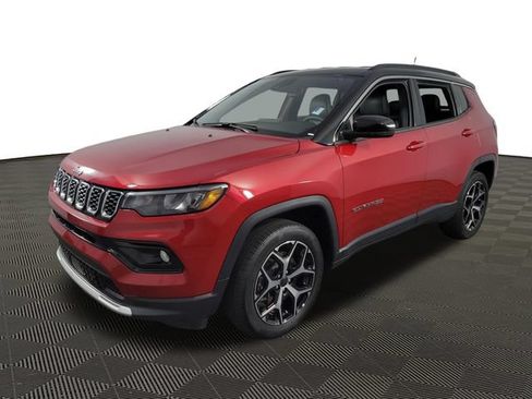 Used 2025 Jeep Compass Limited AWD/4WD image 3