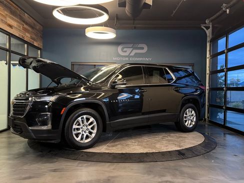 Used 2022 Chevrolet Traverse LS w/ LPO, Floor Liner Package AWD/4WD image 24
