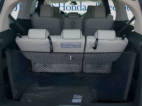 New 2026 Honda Odyssey Touring image 13