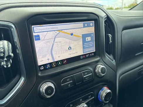 Used 2021 GMC Sierra 1500 AT4 w/ AT4 Value Package AWD/4WD image 10