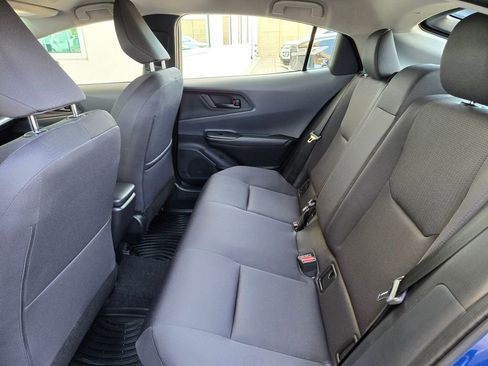 Used 2026 Toyota Prius LE AWD/4WD image 14