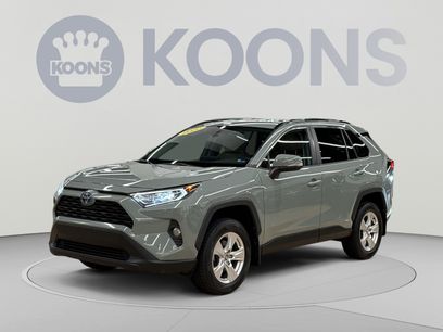 Used 2020 Toyota RAV4 XLE w/ All Weather Liner Package