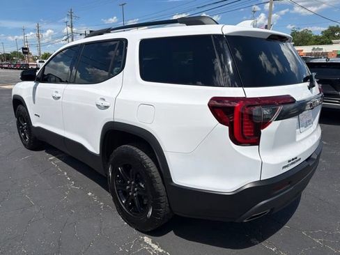 Used 2023 GMC Acadia AT4 w/ Technology Package AWD/4WD image 4