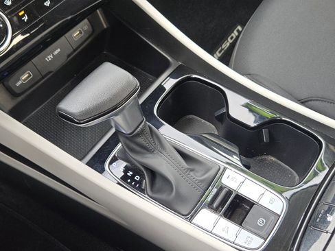 Used 2022 Hyundai Tucson SEL image 22