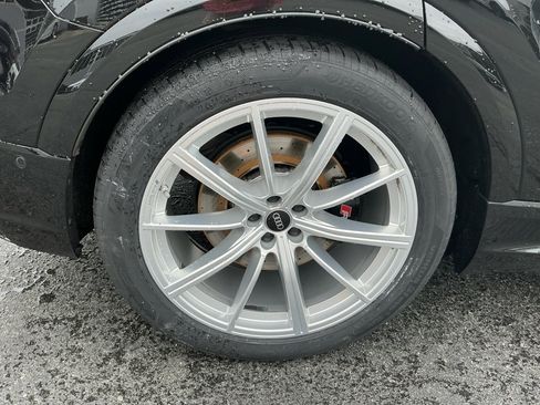 Used 2022 Audi RS Q8 image 28