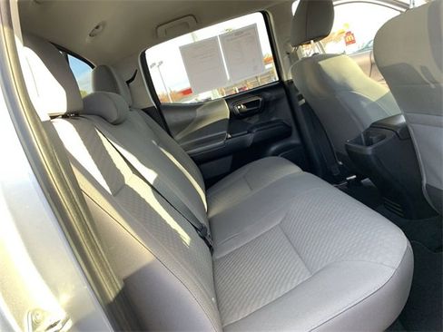 Used 2020 Toyota Tacoma SR image 12