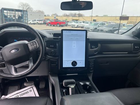 Used 2024 Ford F150 Lightning Flash image 10