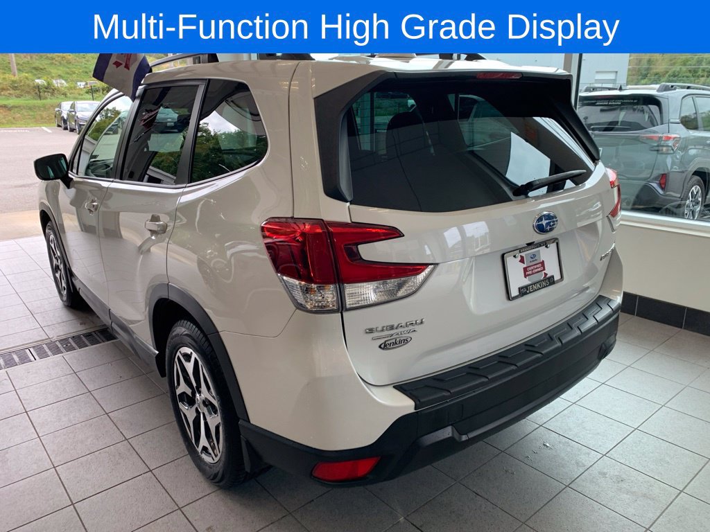 Certified 2023 Subaru Forester Premium AWD/4WD image 15