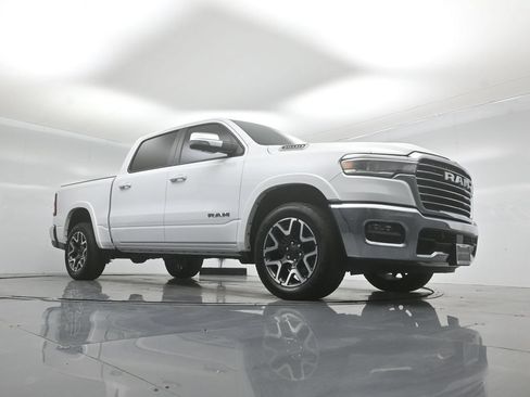 Used 2025 RAM 1500 Laramie AWD/4WD image 48