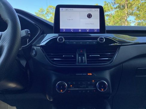 Used 2023 Ford Escape ST-Line image 16