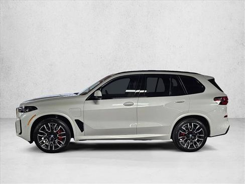 New 2026 BMW X5 xDrive50e w/ M Sport Package image 5