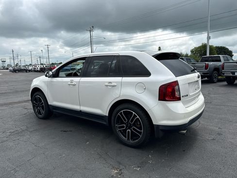 Used 2013 Ford Edge SEL FWD image 3
