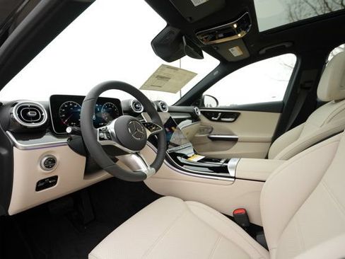 Used 2026 Mercedes-Benz C 300 4MATIC Sedan image 37