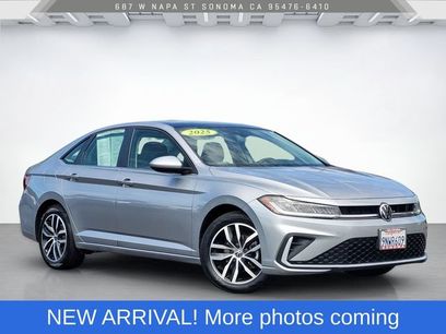 Used 2025 Volkswagen Jetta SE