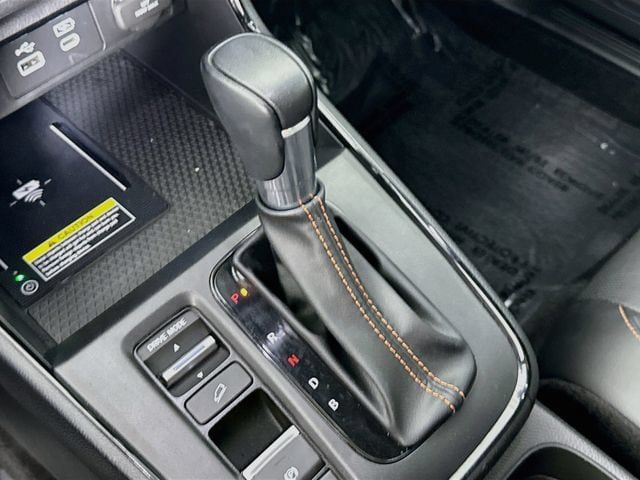 Used 2025 Honda CR-V Sport-L image 16
