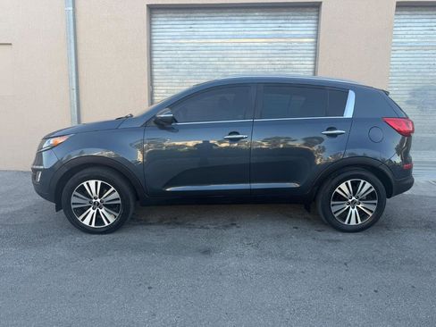 Used 2014 Kia Sportage EX image 12