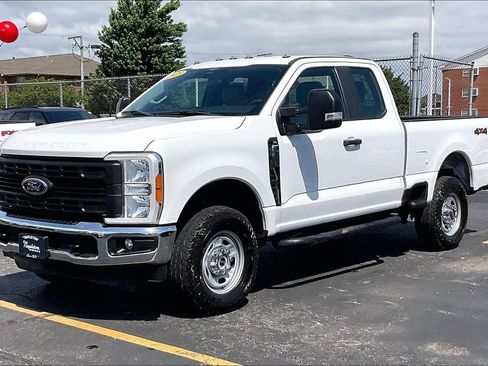 Used 2023 Ford F250 XL w/ XL Off-Road Package AWD/4WD image 11