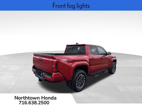 Used 2024 Toyota Tacoma TRD Sport w/ TRD Sport Premium Package AWD/4WD image 5
