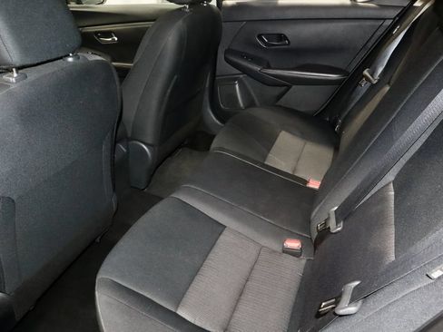 Certified 2024 Nissan Sentra SV FWD image 20