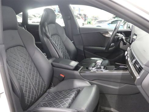 Used 2023 Audi S5 Premium Plus w/ Premium Plus Package AWD/4WD image 27