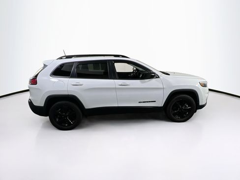 Used 2023 Jeep Cherokee Altitude Lux w/ Lux Elite Package AWD/4WD image 4