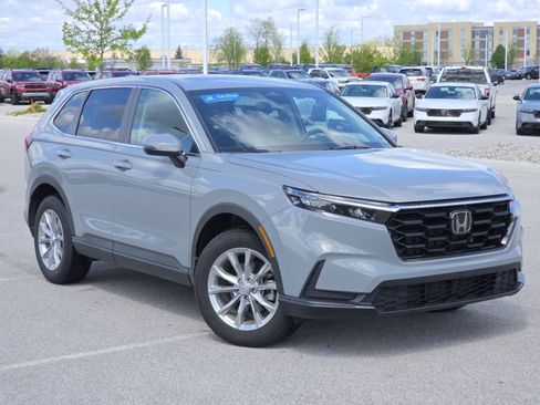 Used 2024 Honda CR-V EX image 2