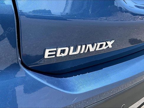 Used 2024 Chevrolet Equinox Premier AWD/4WD image 29