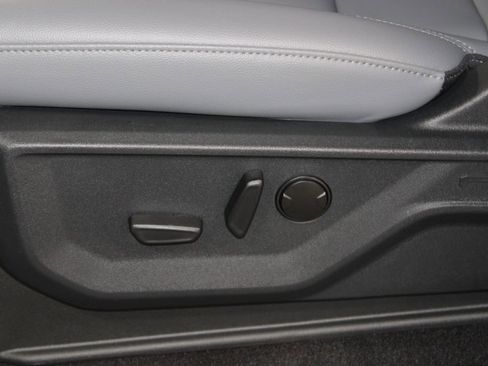 New 2025 Ford F150 Lightning Flash image 21