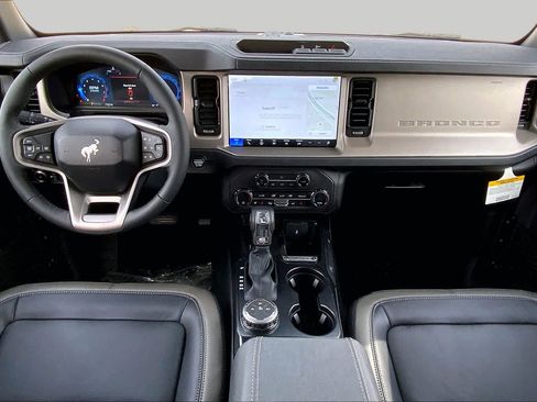 New 2026 Ford Bronco Outer Banks AWD/4WD image 5