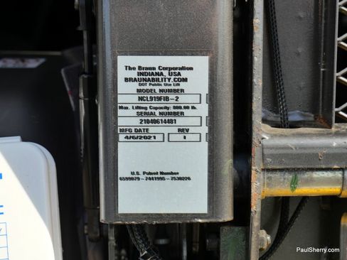 Used 2020 Ford Transit 150 XL image 6