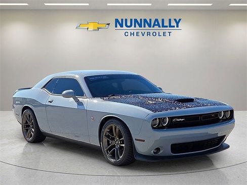 Used 2022 Dodge Challenger R/T Scat Pack w/ Dynamics Package image 7