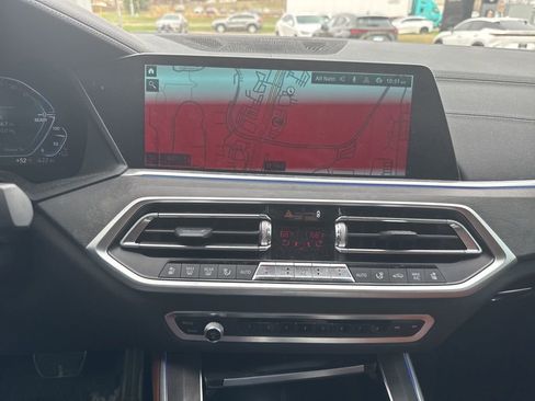 Used 2022 BMW X5 xDrive45e w/ M Sport Package image 20