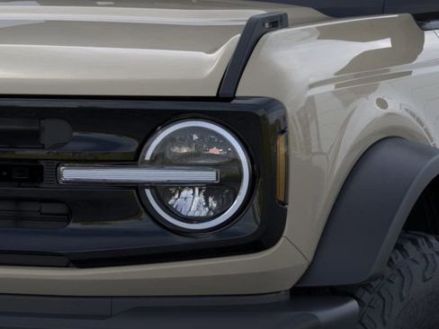 New 2025 Ford Bronco Outer Banks w/ Sasquatch Package image 45