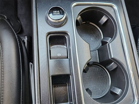 Used 2023 Lincoln Corsair AWD image 21