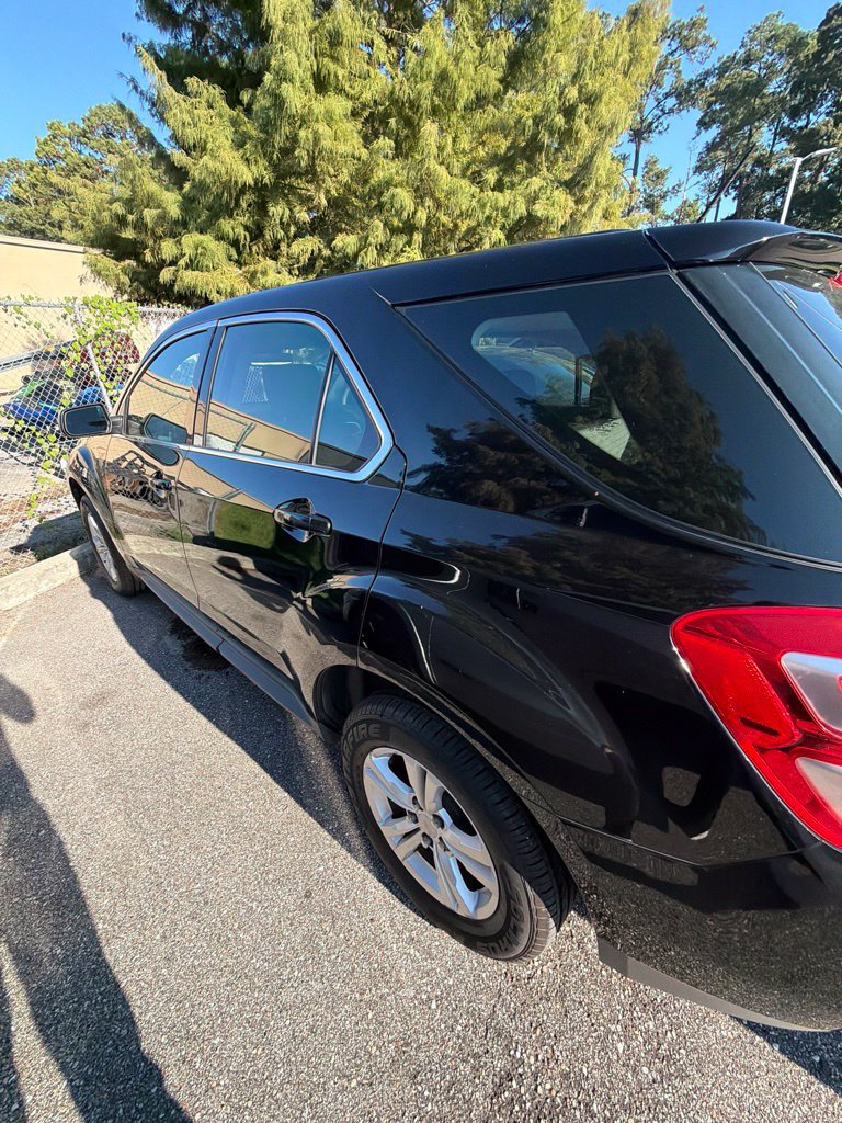Used 2017 Chevrolet Equinox LS FWD image 14