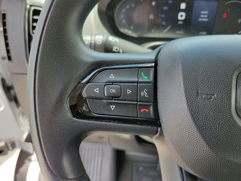 Used 2025 RAM ProMaster 2500 w/ U-Haul Equipment Group FWD image 19