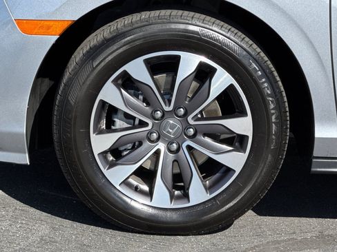 Certified 2024 Honda Odyssey EX-L image 27