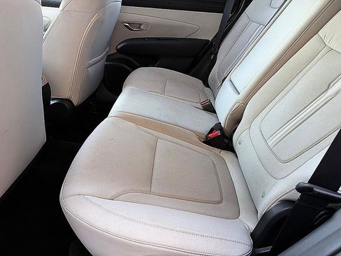 Used 2025 Hyundai Tucson SEL FWD image 8