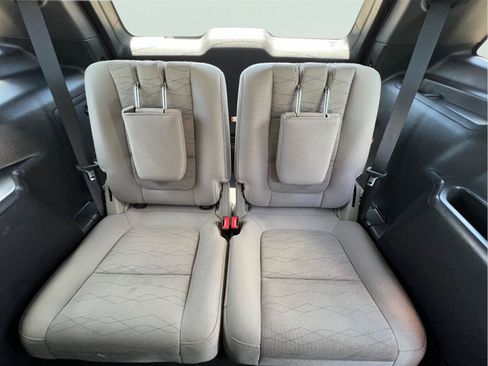 Used 2014 Ford Explorer FWD image 21
