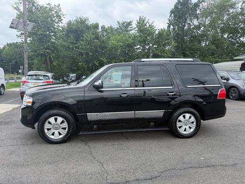 Used 2014 Lincoln Navigator 4WD image 4