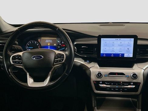 Used 2021 Ford Explorer XLT RWD image 19