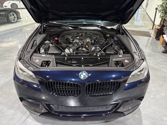 Used 2015 BMW 550i Sedan RWD image 40