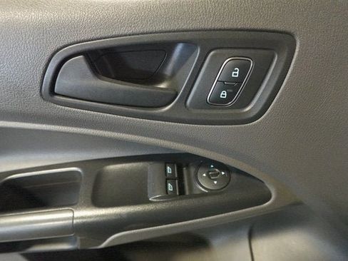 Used 2022 Ford Transit Connect XL image 8