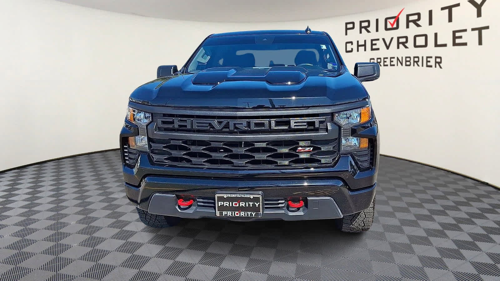 Used 2024 Chevrolet Silverado 1500 Custom Trail Boss AWD/4WD image 3