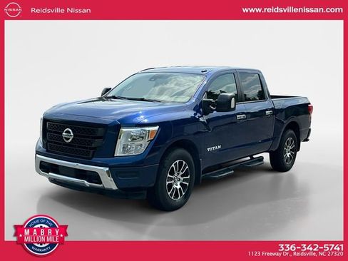 Used 2021 Nissan Titan SV w/ SV Convenience Package AWD/4WD image 1