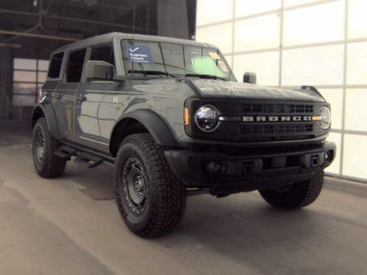 Used 2025 Ford Bronco Big Bend w/ Black Diamond Package AWD/4WD image 2