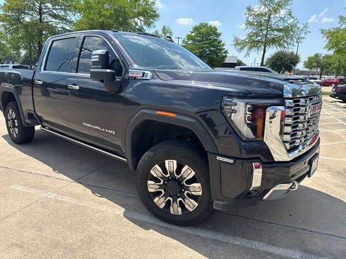 Used 2024 GMC Sierra 2500 Denali w/ Denali Reserve Package AWD/4WD image 5