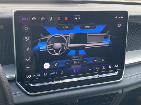 New 2026 Volkswagen Tiguan SE R-Line image 24