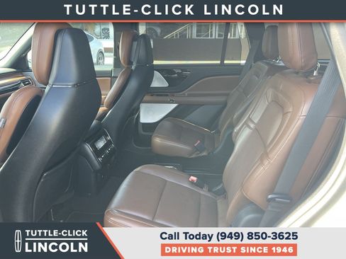 Certified 2021 Lincoln Aviator Reserve w/ Equipment Group 202A AWD/4WD image 18
